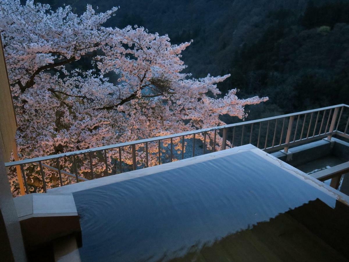 ホテル 会津芦ノ牧温泉 丸峰 会津若松市 エクステリア 写真